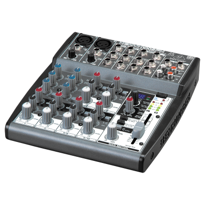Behringer 10 kanaals mixer met effecten